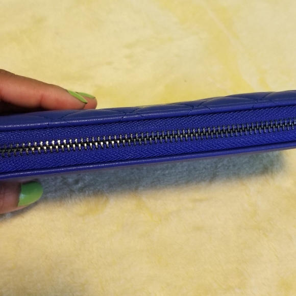 Blue Wallet - Picture 3 of 6